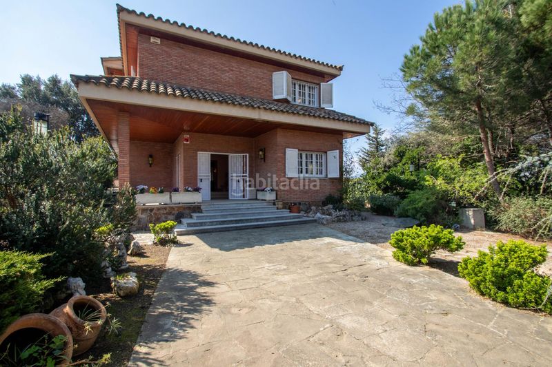 Foto ec66380e-692f-41ec-8c40-3003d34710b6. Xalet amb calefacció aparcament piscina a Eixample - Can Bogunyà Castellar del Vallès