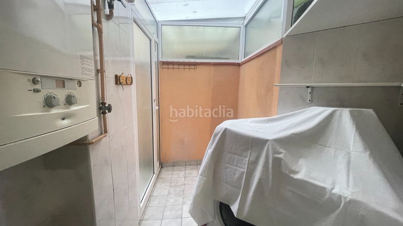 Foto a610eefe-2198-4daf-8a68-14a130ca159e. Pis amb calefacció a La Cogullada Terrassa