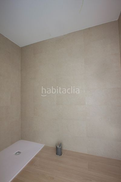 Foto 799bf3f5-bd8b-4a8a-9e6b-8a6e22de1614. Casa adossada amb calefacció a Barri del Centre Terrassa