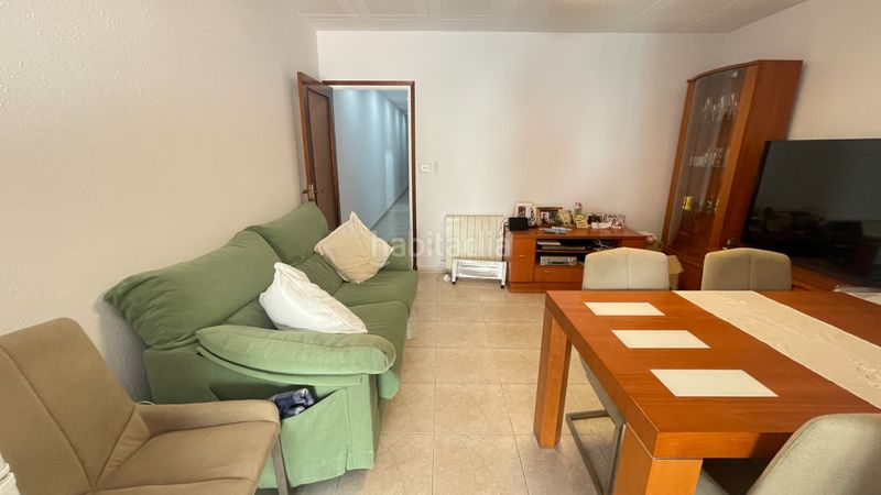 Foto 17746722-2445-4e34-89ba-c4757c589a66. Casa adossada amb calefacció aparcament a Zona Esportiva Terrassa
