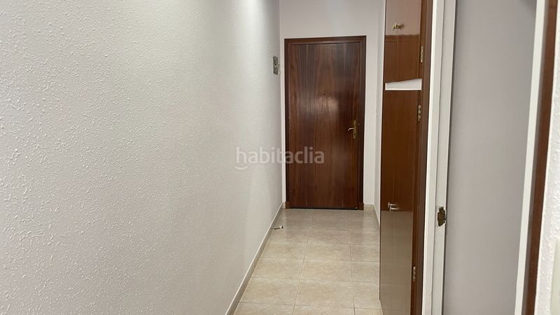 Foto 4e1497d3-7b6d-4ea0-ac18-7a18f7f729f3. Casa adossada amb calefacció aparcament a Zona Esportiva Terrassa