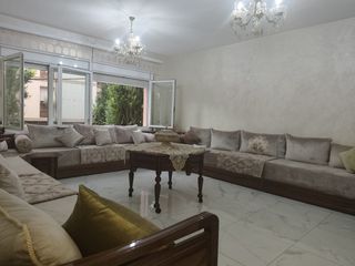 Flat in Eixample. 3 habitaciones, muy bien conservado