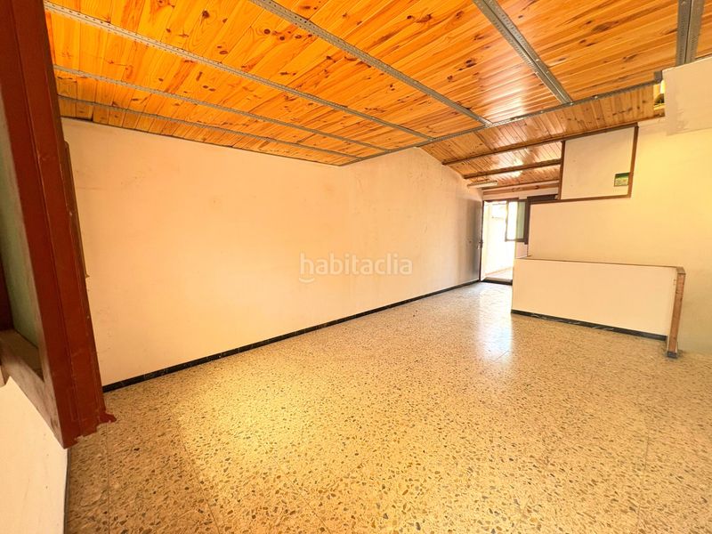 Foto 7a29dd9d-2eca-482d-9772-8647b6853d80. Casa adossada amb calefacció aparcament a La Cogullada Terrassa