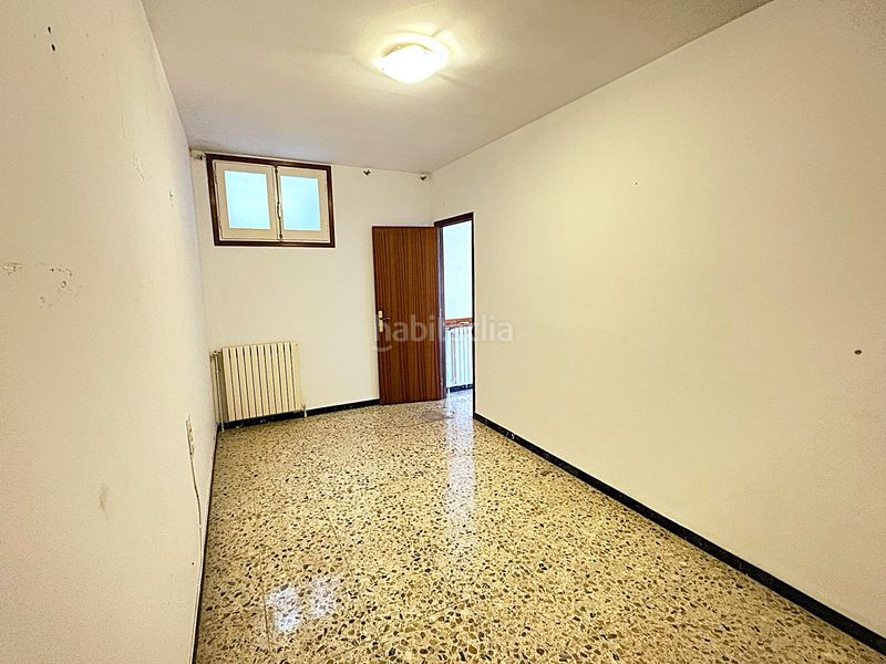 Foto 9f5a1397-1fc9-48c6-a720-06d5dd5c9cb1. Casa adossada amb calefacció aparcament a La Cogullada Terrassa