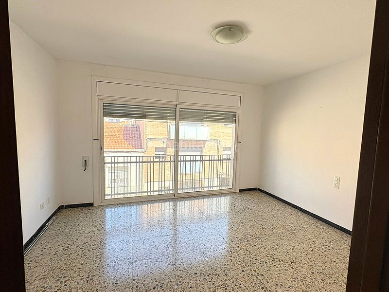 Foto c3cb291e-9001-4eb8-85ba-88175d02ea00. Casa adossada amb calefacció aparcament a La Cogullada Terrassa