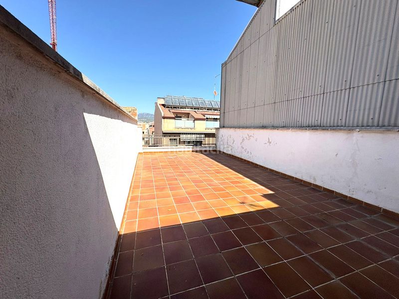 Foto c41220ba-28b5-4804-9b4d-ad5cae22885b. Casa adossada amb calefacció aparcament a La Cogullada Terrassa