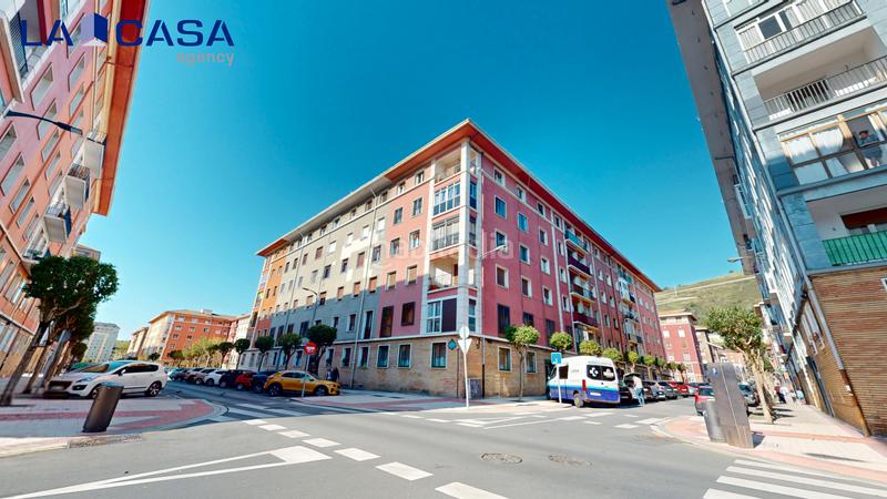 Foto cc11b686-20eb-4c87-8150-cd3d3050fff8. Flat in San Ignacio-Elorrieta Bilbao