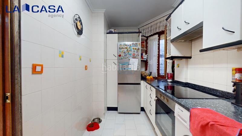 Foto 5f9e94d5-d428-44a4-9fcf-10e2da2cd0b1. Piso en Erandio