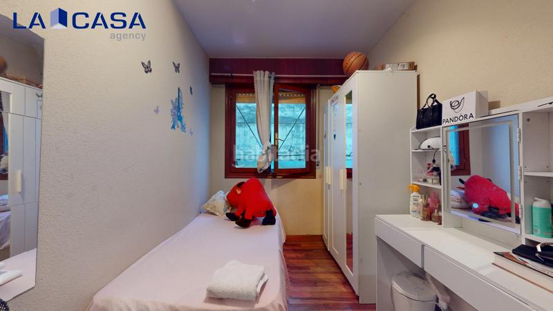 Foto 8df2dcf4-95a9-4f6e-920a-eb43c8680358. Piso en Erandio