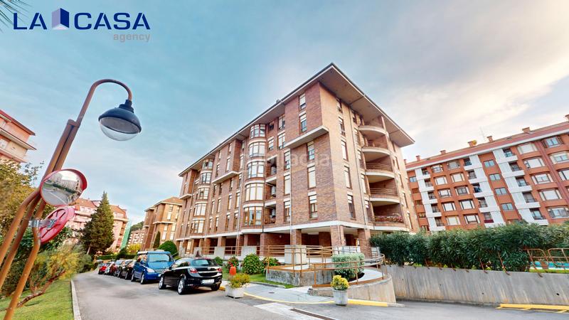 Foto f726f032-0684-4e8a-a3ef-008500a93f5d. Etagenwohnung mit heizung parking pool in Brazomar Castro - Urdiales