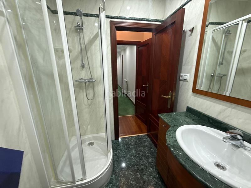 Foto b1484962-4da5-41c8-8960-71d746b3964e. Appartement avec chauffage parking dans Zona Indautxu Bilbao