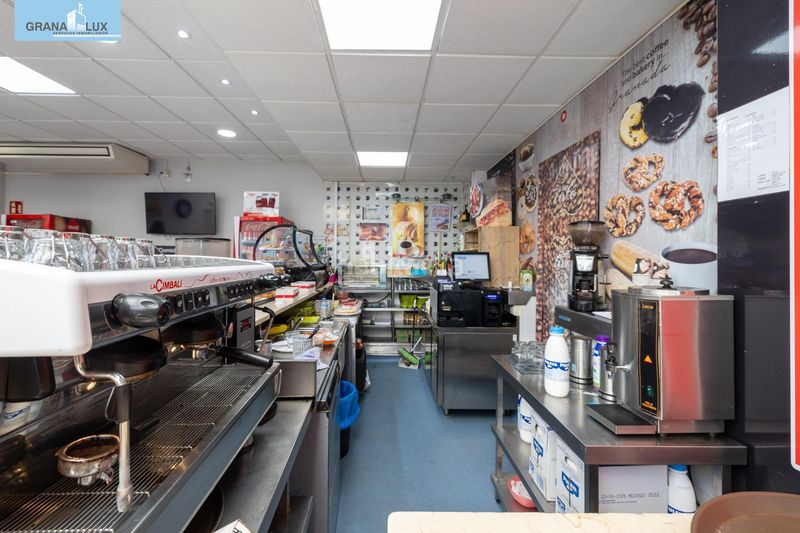 Foto 840e38b6-9bde-46a6-bbb4-25671ca862c7. Edifici a San Matías - Realejo Granada