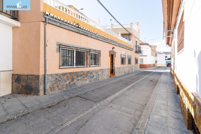 Foto 1dfdefe9-034d-4f05-a88d-76d1beae4785. Casa adossada amb calefacció a Santa Fe
