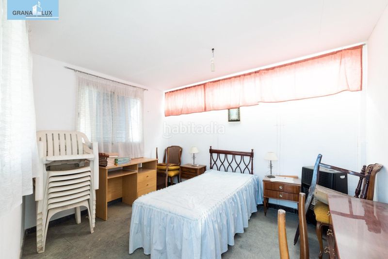 Foto cf0aa598-c98e-4177-b06c-165b7301a2a8. Casa adossada amb calefacció a Santa Fe