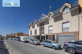 Piso  Calle del maestro noguerol. Semiático con terrazasolárium en barrio de monachil  garaje  tra