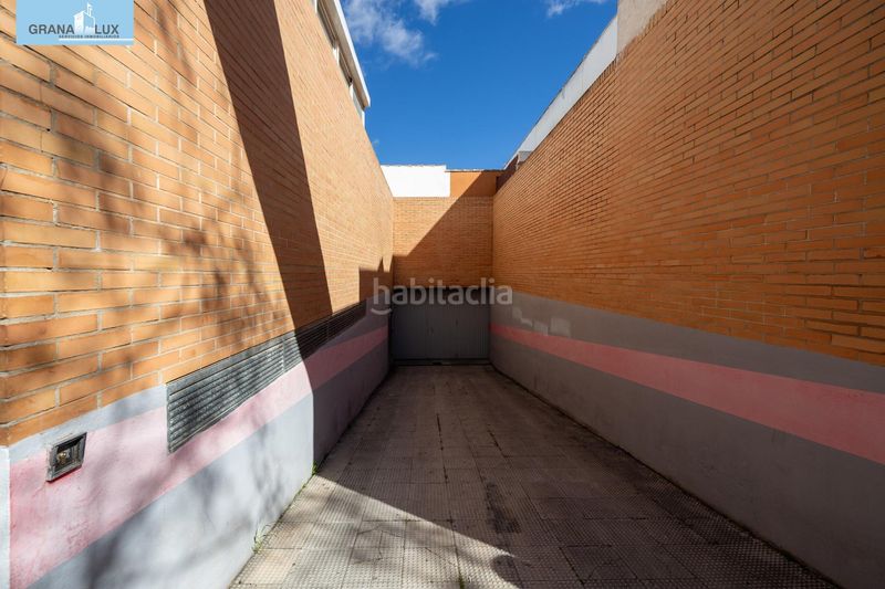 Foto 45065db9-ce4f-41ab-821f-e57f1265e64d. Pis amb aparcament a Albolote