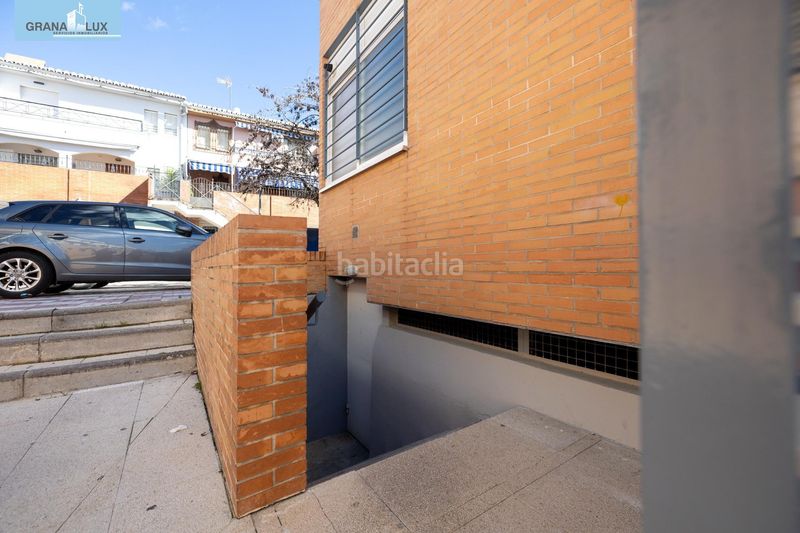 Foto e74e3ffc-9c48-4ef8-8447-4d7d51de40f4. Pis amb aparcament a Albolote