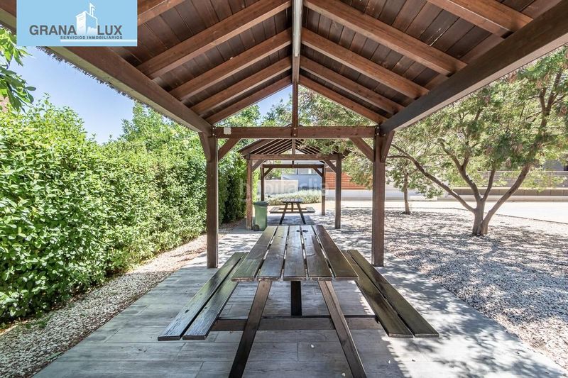 Foto 179e62c4-6e69-49e2-b3be-aa16c4f957d7. Pis amb aparcament piscina a Carretera de Granada-La Alcazaba Alhendín