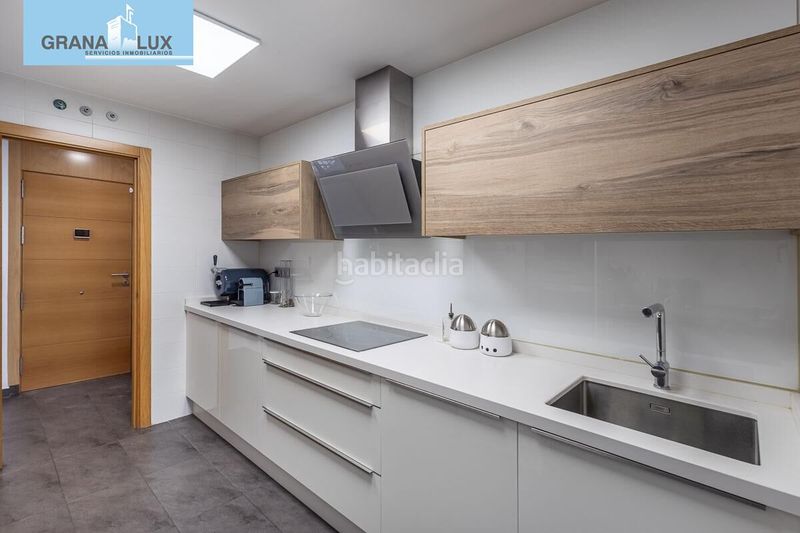 Foto f6a2133c-2e22-4fa9-b1c3-d0dab65c1abf. Pis amb aparcament piscina a Carretera de Granada-La Alcazaba Alhendín