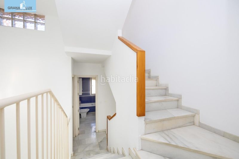 Foto 178f27f4-94da-406d-be22-a9921a5153c1. Casa adossada amb aparcament a Poniente Armilla