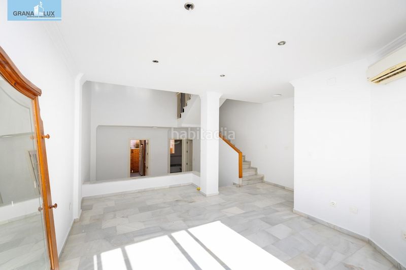 Foto 29434da2-5597-4543-bc7f-d5a9453d3092. Casa adossada amb aparcament a Poniente Armilla