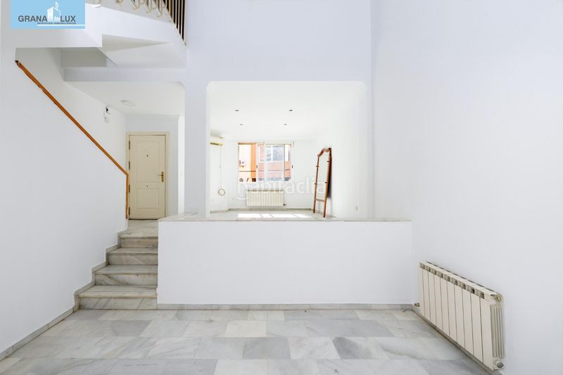 Foto 4f5f0d4f-5b68-4212-92cf-f9c809580b8b. Casa adossada amb aparcament a Poniente Armilla