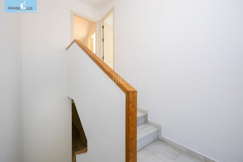 Foto 60b8ce58-e870-461d-91ff-7ef88a9ffe72. Casa adossada amb aparcament a Poniente Armilla