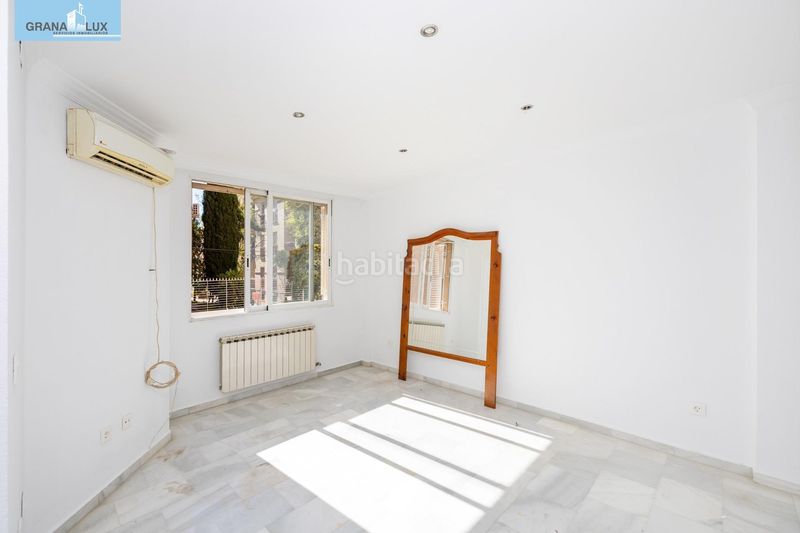 Foto 75293d58-a3df-4925-be38-1ea303ba7153. Casa adossada amb aparcament a Poniente Armilla