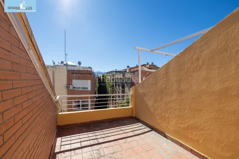 Foto 84e1b362-65bc-4370-8ce2-e7c5a24f0bb3. Casa adossada amb aparcament a Poniente Armilla