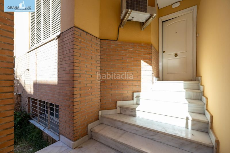 Foto b7b32ba0-0f93-4c68-9a36-dae051ab207a. Casa adossada amb aparcament a Poniente Armilla