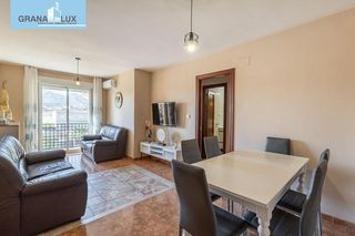 Pis a Calle Mar de Alborán