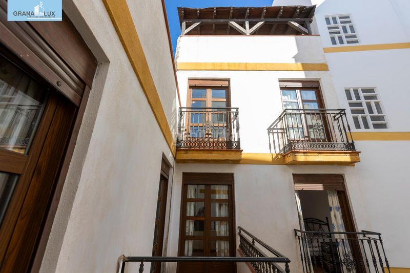 Foto aebb6148-8e66-487e-962c-a1cb47fab71b. Casa a Almuñecar centro Almuñécar