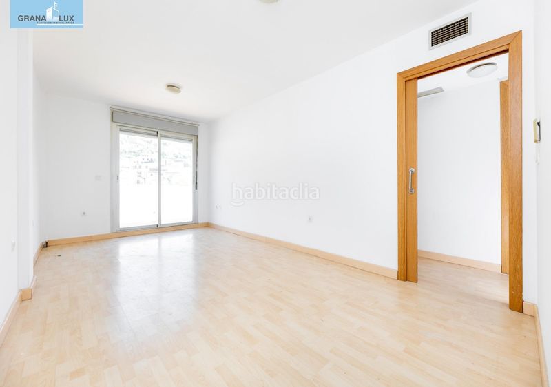 Foto c5072daa-2b7a-4589-86de-89788e9aa022. Pis amb aparcament a Monachil pueblo Monachil