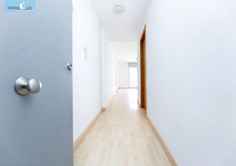 Foto f761ab96-fb34-4ee7-a24b-0b3a1a7ee515. Pis amb aparcament a Monachil pueblo Monachil