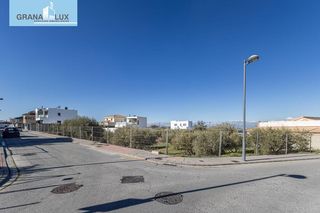 Terreny residencial  Calle libertad. Solar con uso residencial en venta en la zubia