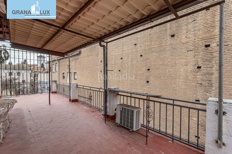 Foto f199b746-0e54-453f-8f7d-aaf6385b7dde. Casa amb aparcament a Barrio de Albaicín Granada