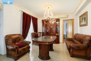 Pis  Avenida avenida don bosco. Piso con gran potencial en una de las mejores zonas de granada