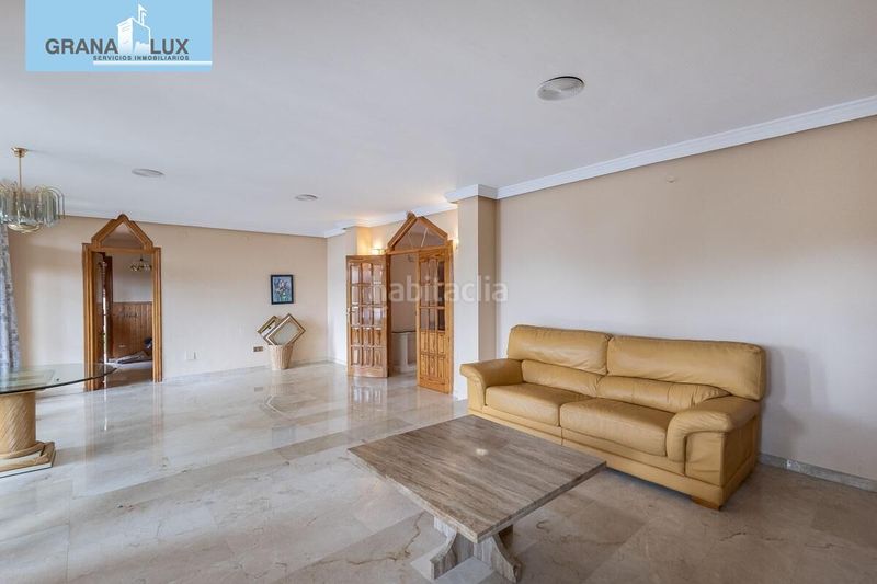 Foto 5c6f8a70-8a8b-4447-86ca-186df59c5ca1. Casa amb aparcament piscina a Peligros