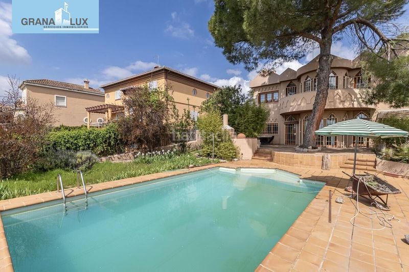 Foto d93c157b-6194-4db1-b719-a139768c4805. Casa amb aparcament piscina a Peligros