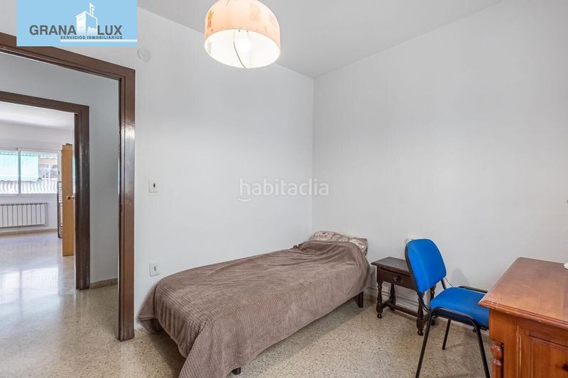 Foto 9ce35534-80f4-4756-a22e-b01b53fe6d94. Pis amb calefacció a Pajaritos Granada