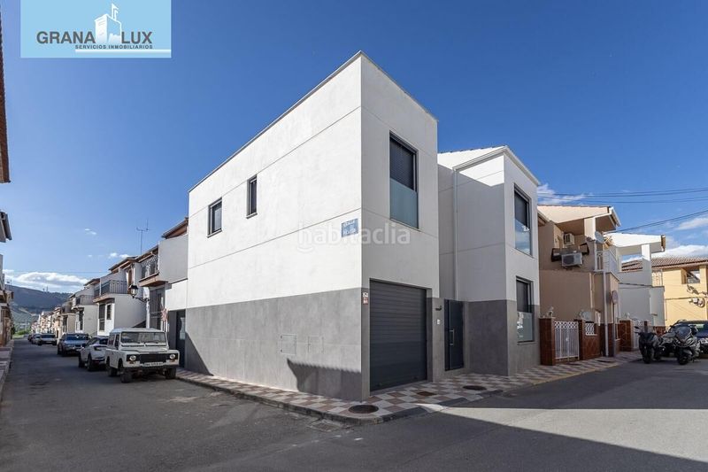 Foto 7c8df839-f838-45d6-854c-a2471b6fa015. Casa amb calefacció aparcament a Albolote