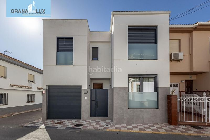 Foto dfded14c-1a62-4f77-a70a-a1149448b576. Casa amb calefacció aparcament a Albolote