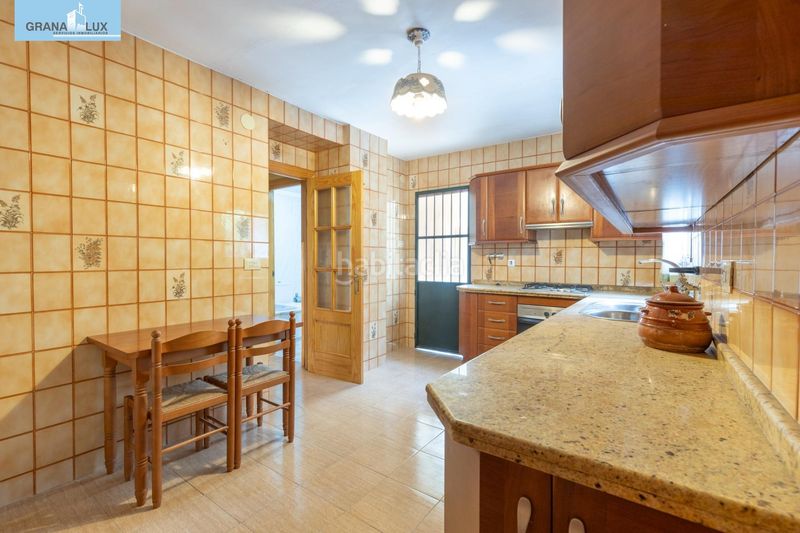 Foto 401add9a-74f9-47e9-8a63-8d616088848a. Casa amb aparcament a San Miguel Armilla