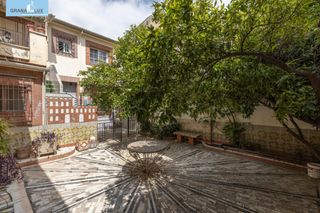 Casa  Calle de san sebastián. Gran oportunidad espacio, luz y confort en el corazón de armilla