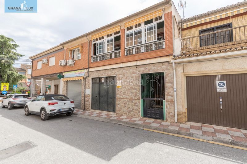 Foto a180a928-823c-4a3f-b683-48dc04cae197. Casa amb aparcament a San Miguel Armilla