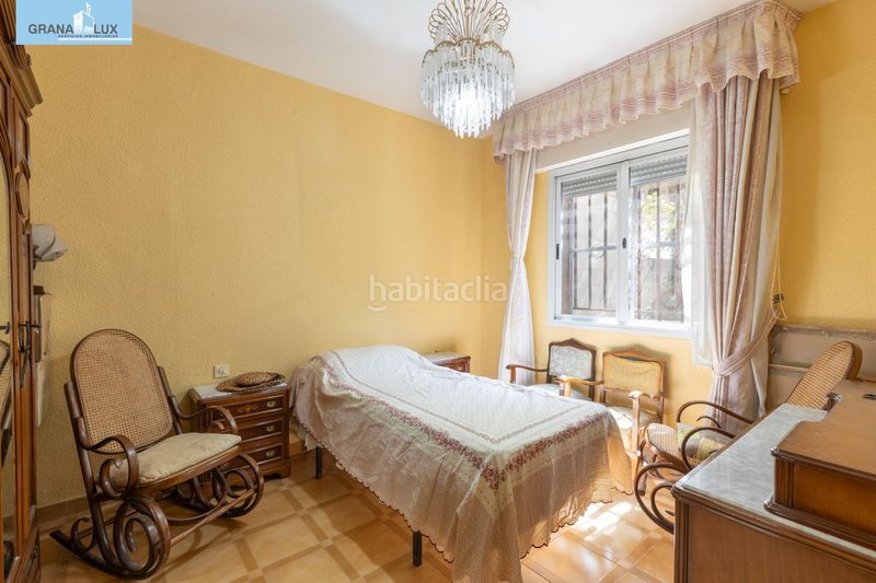 Foto dba7e79d-7944-4dff-a7ac-e318d37af2c5. Casa amb aparcament a San Miguel Armilla