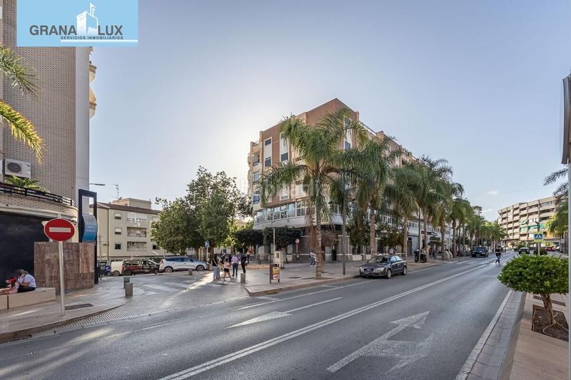 Foto b34ef4cc-4eab-433c-9bf2-34146927df15. Pis a Motril ciudad Motril