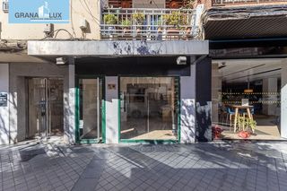 Local Comercial a Avenida de Dílar