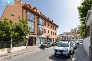 Piso  Calle de madrid. Oportunidad piso en monachil