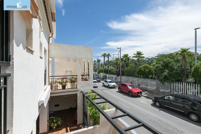 Foto ba5898a8-4d56-452e-8834-3bd7e80f0618. Casa adossada amb calefacció aparcament a San Miguel Armilla